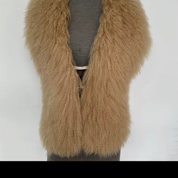 Mongolian Fur Open Back Strap Top - Picture 5 of 9